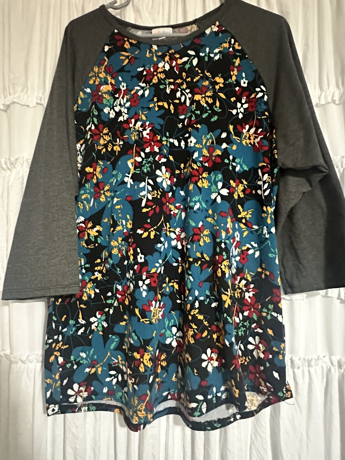 Lularoe Shirt