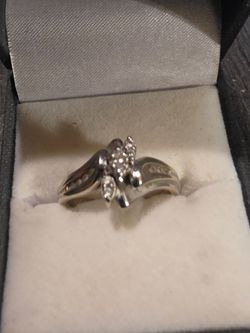 White gold engagement ring