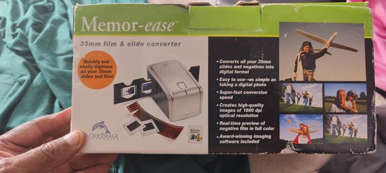 35 Mm Camera Film  And Slide Scanner ..