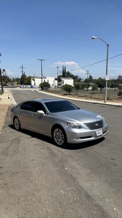 2007 Lexus LS 460