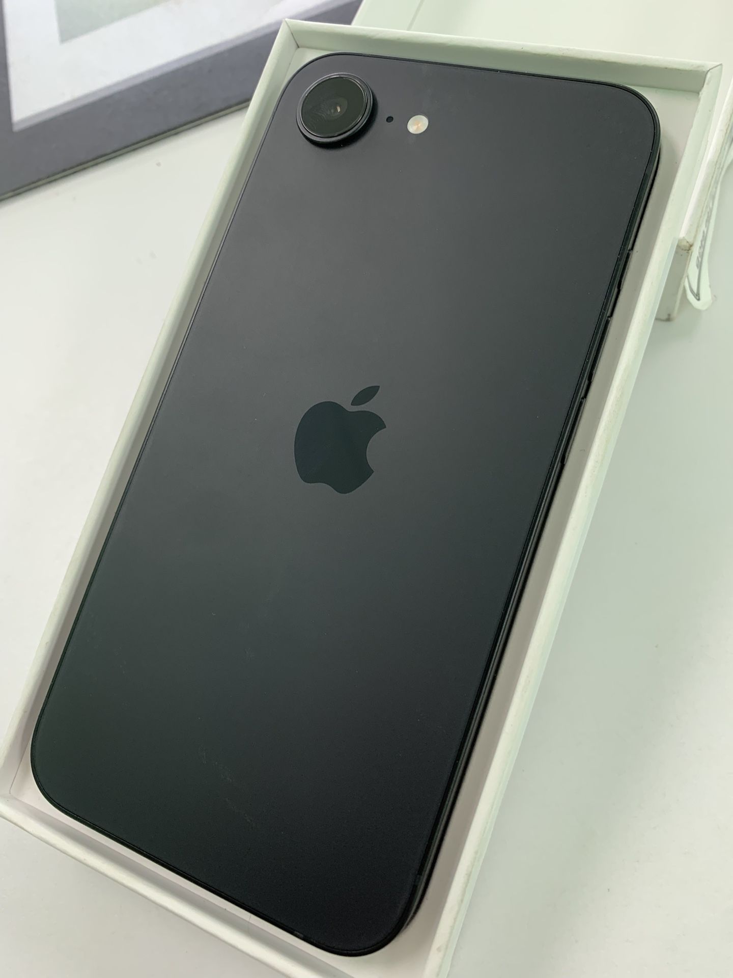 iPhone 16e AT&T $50 DOWN