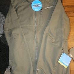 Columbia NWT  Forest Green 