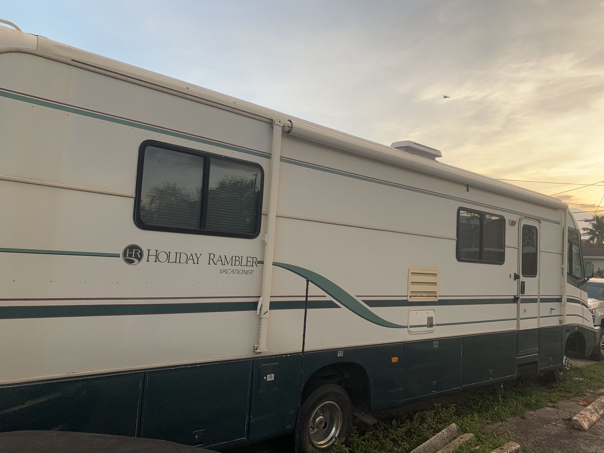 Rv (motorhome) for Sale in Lake Clarke, FL OfferUp