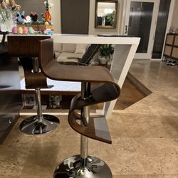 Beautiful Mid Century Modern Bar Stools 