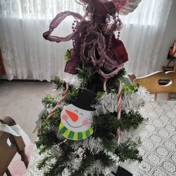 Tree With Nice Angel Topper