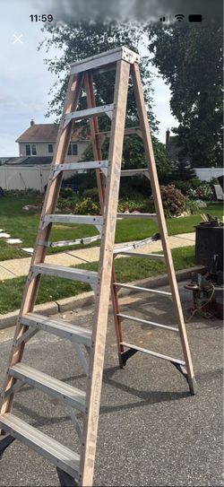 8 foot A-frame ladder