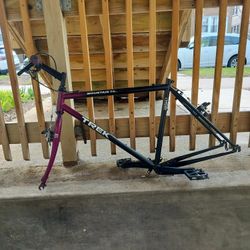 Trek 850 Bike Frame 