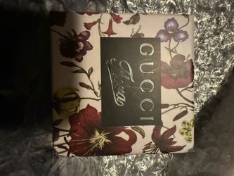 Gucci Makeup Bundle