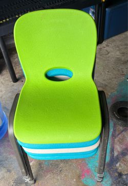 Childcare sturdy chairs (6)