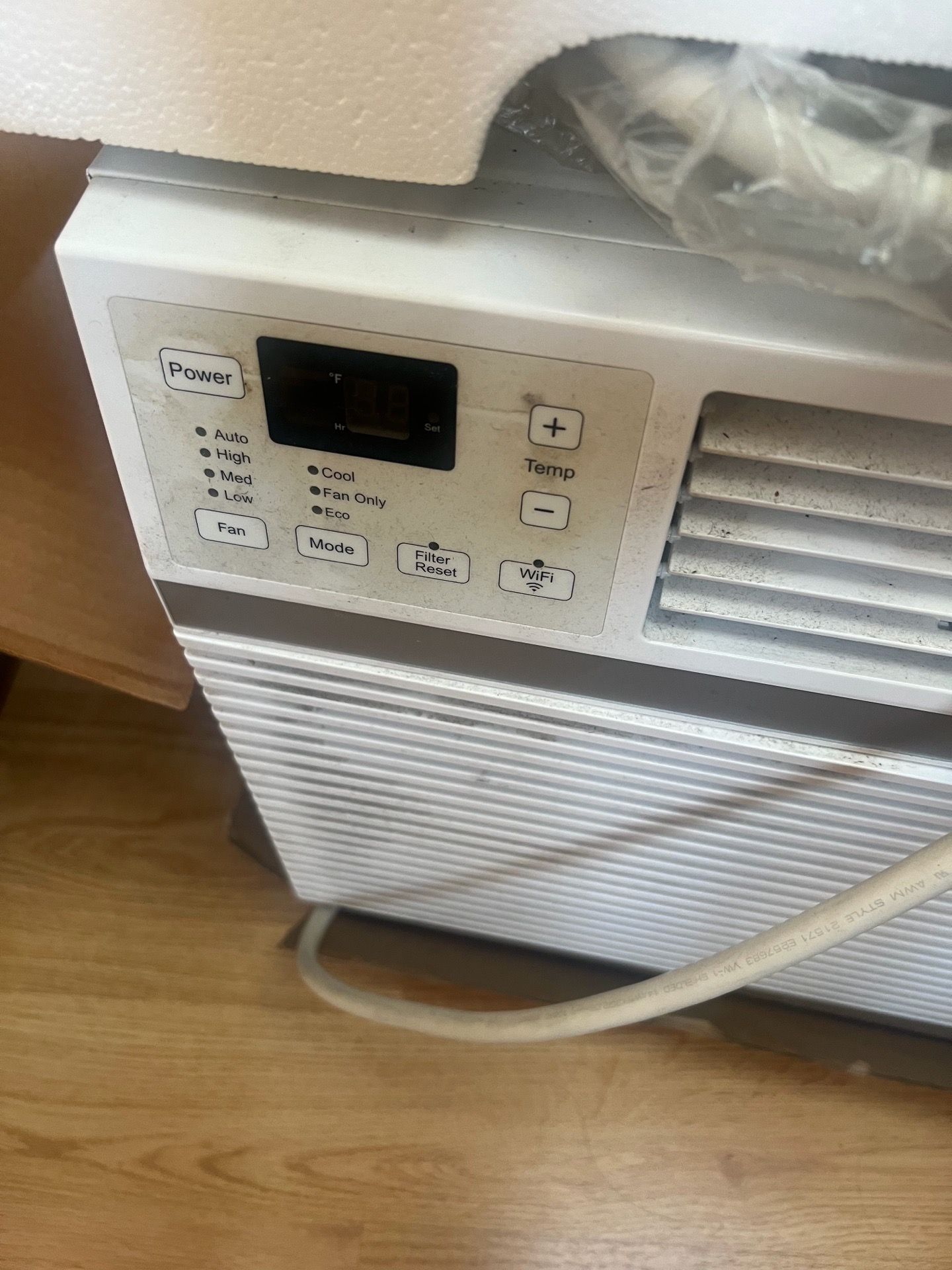 GE 12000 BTU smart window AC