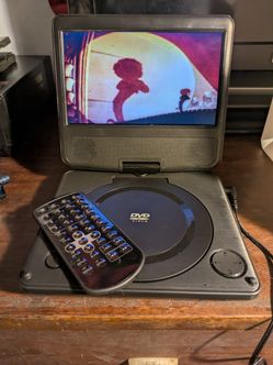 ONN 7 " PORTABLE DVD PLAYER