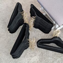 Black Velvet Hangers 