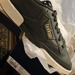 Reebok Club C 85 Size 9.5 NEED GONE TODAY!!