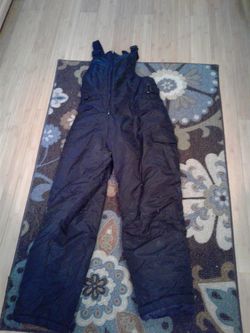 Girls snowsuit xl