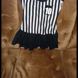 Referee