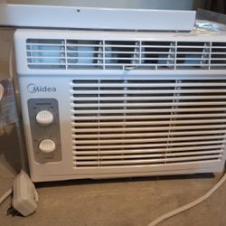 Window Air Conditioner 