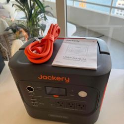 Jackery Explorer 2000 v2