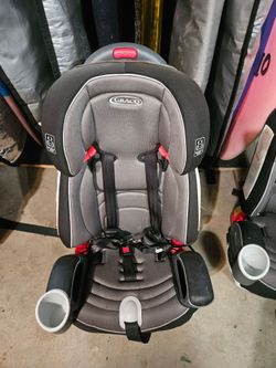 Graco Nautilus 65 3-in-1 Harness Booster Car Seats