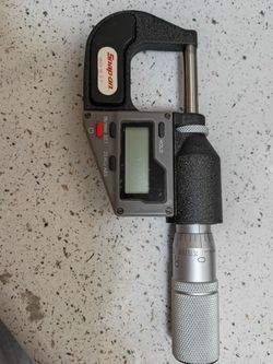 Digital mic snap-on