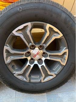 18” GMC Sierra  / Chevrolet  Weels and Tires