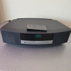 Bose CD And Radio On Perfect Condition  Evething  Working 
