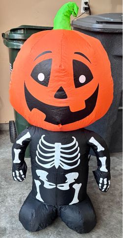 Halloween Inflatable Pumpkin Skeleton Decoration