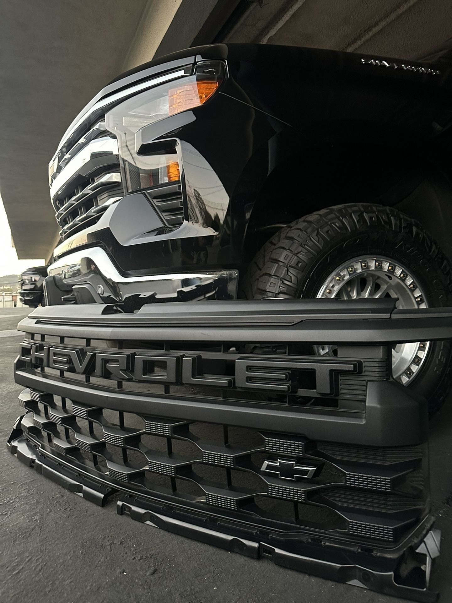chevy silverado 1500 front grille 2022-2025