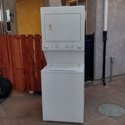Stackable washer gas dryer