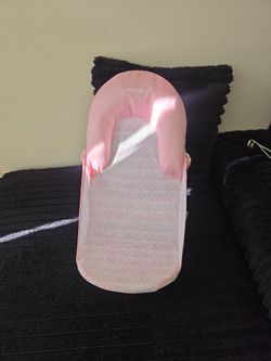 Pink baby tub 10$