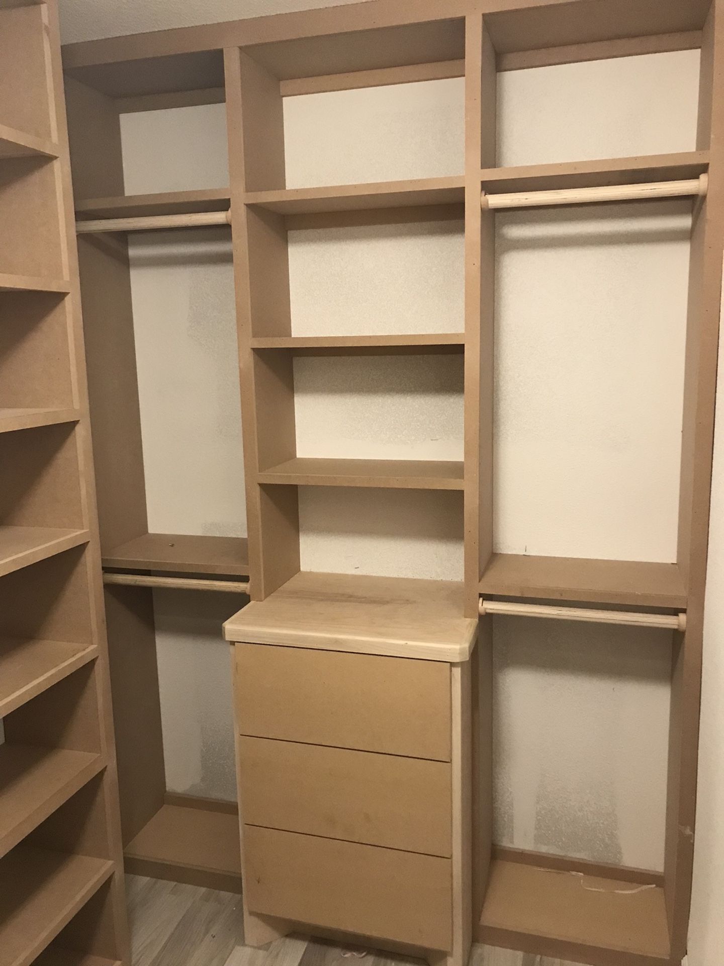 Closet & Shelves & Pantry’s