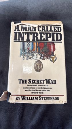 1976 hardcover first edition "A man called intrepid"