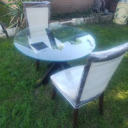 Forniture