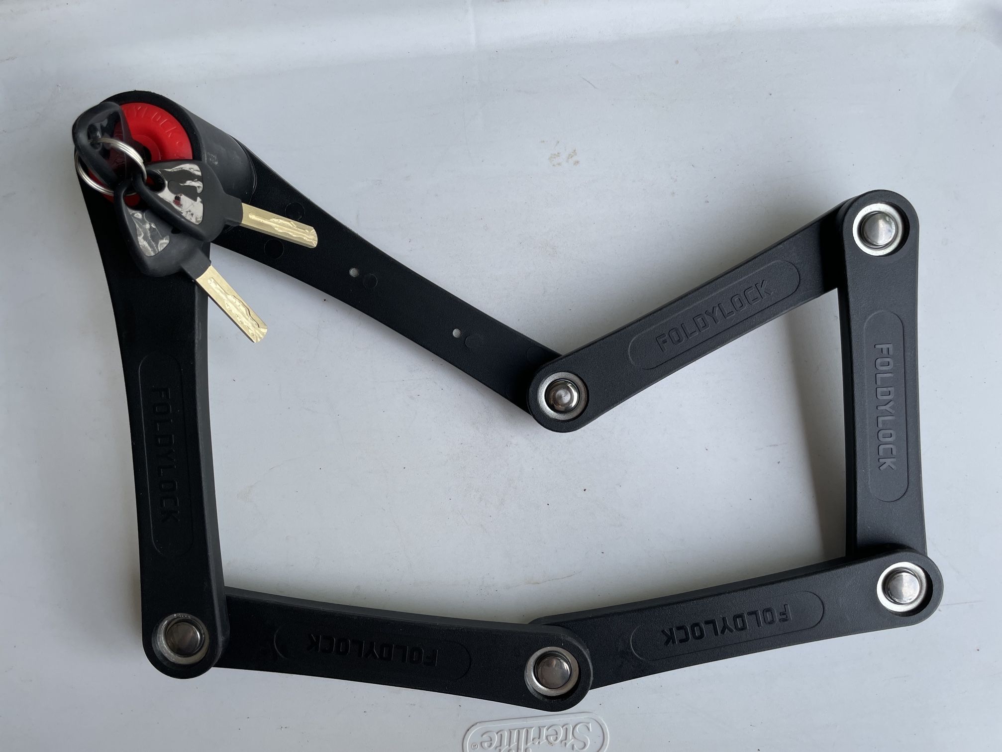 Foldylock 37.4in - Never Used
