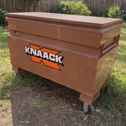 Knaack Box 