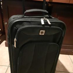 19x12x6 Small CarryOn Luggage 