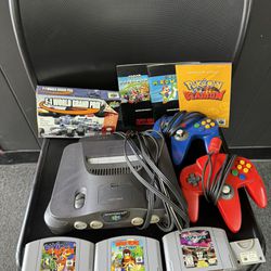 Nintendo 64 , 2 Controllers, 3 Used Games 1 Sealed Game ! $260 Cash . 