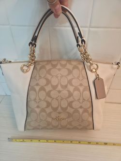 Coach shoulder bag