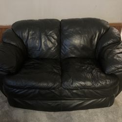 Black Sofas 