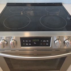 Frigidaire Electric Cooktop/Oven  $150