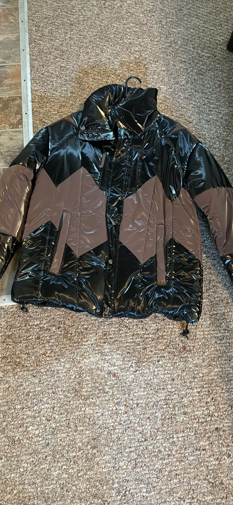 Black And Brown Puffy Jacket 