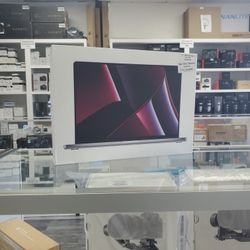 16" MacBook Pro M2 MAX 64GB/1TB SSD