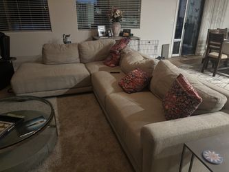 Free couch!