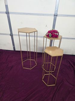 3 pcs Pedestal Stand Hexagon Cylinder Stands for Party 35.43'' Set of 3 Tall Nesting Display Cylinder Tables for Parties Wedding Living Room Decor (Go