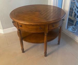 MidCentury Wood Round Accent Table