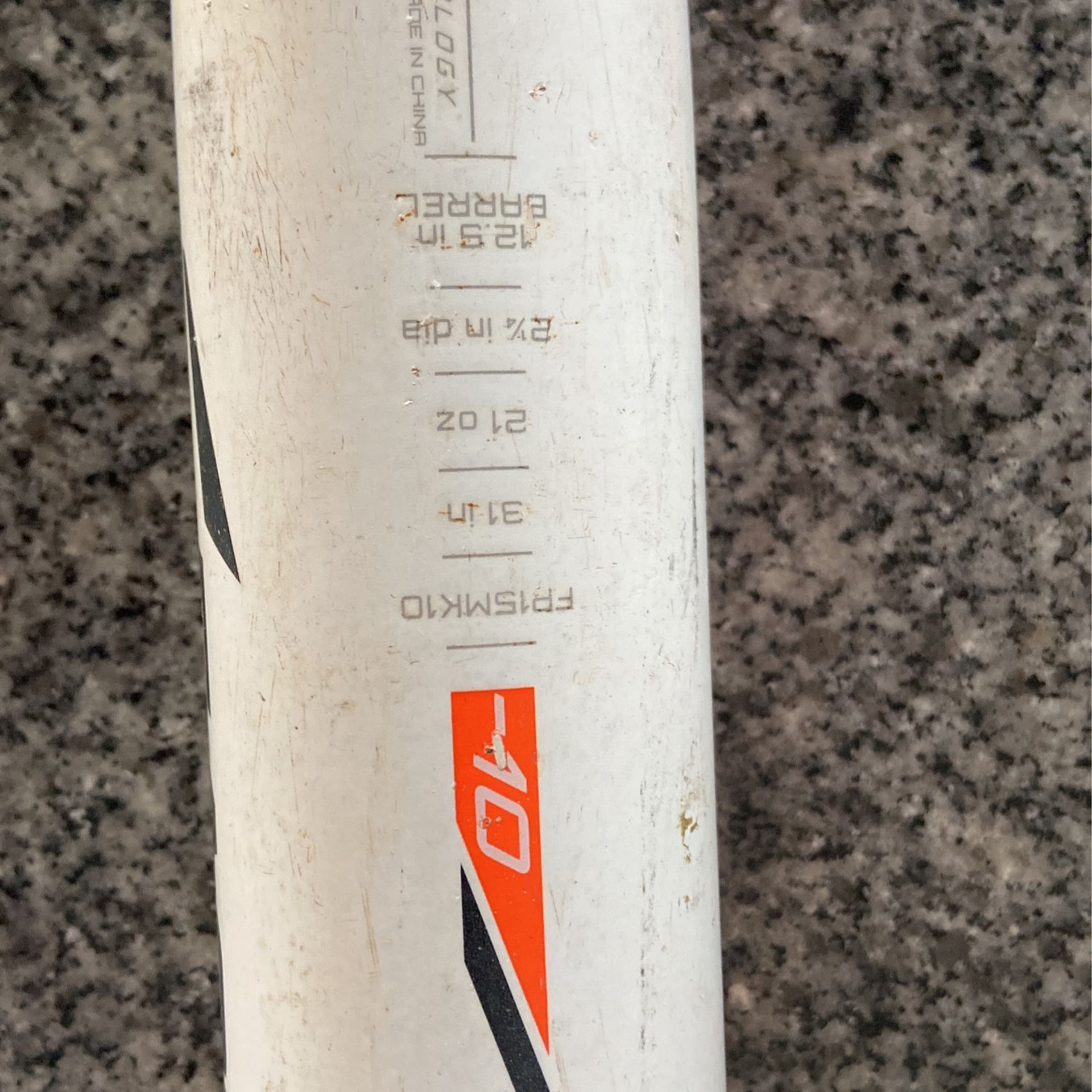 Easton Mako Bat