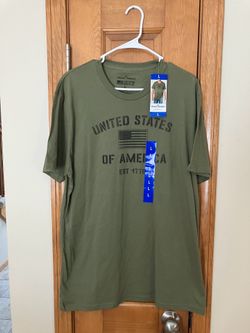 Mens tshirt size large nwt