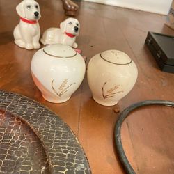 Mid Century Golden Wheat Salt And Pepper Shakers
