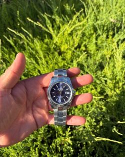 Blue face 41mm stainless steel men’s watch