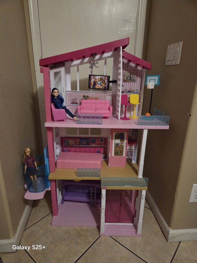 Barbie Doll House