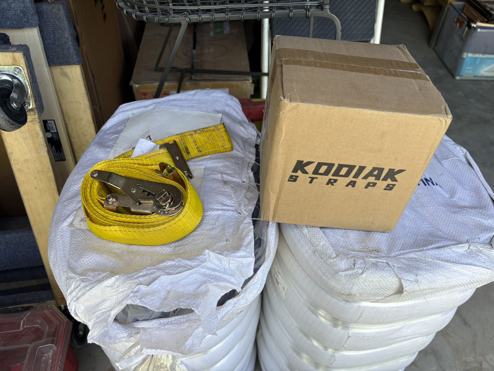 E-Track Ratchet straps